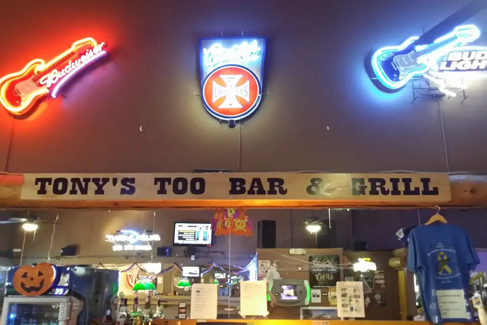 Tony's Too Bar and Grill Prescott